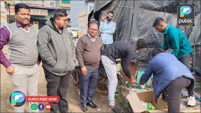 अन्न व औषध प्रशासनाची धडक कारवाई : जळगावात दुध व दुग्धजन्य अन्नपदार्थाचा मुदतबाहय साठा नष्ट !